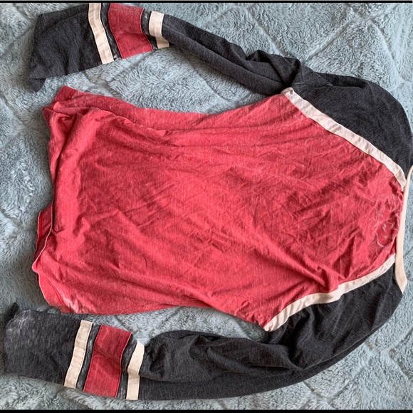 Detroit Red Wings long sleeve top - Picture 8 of 8